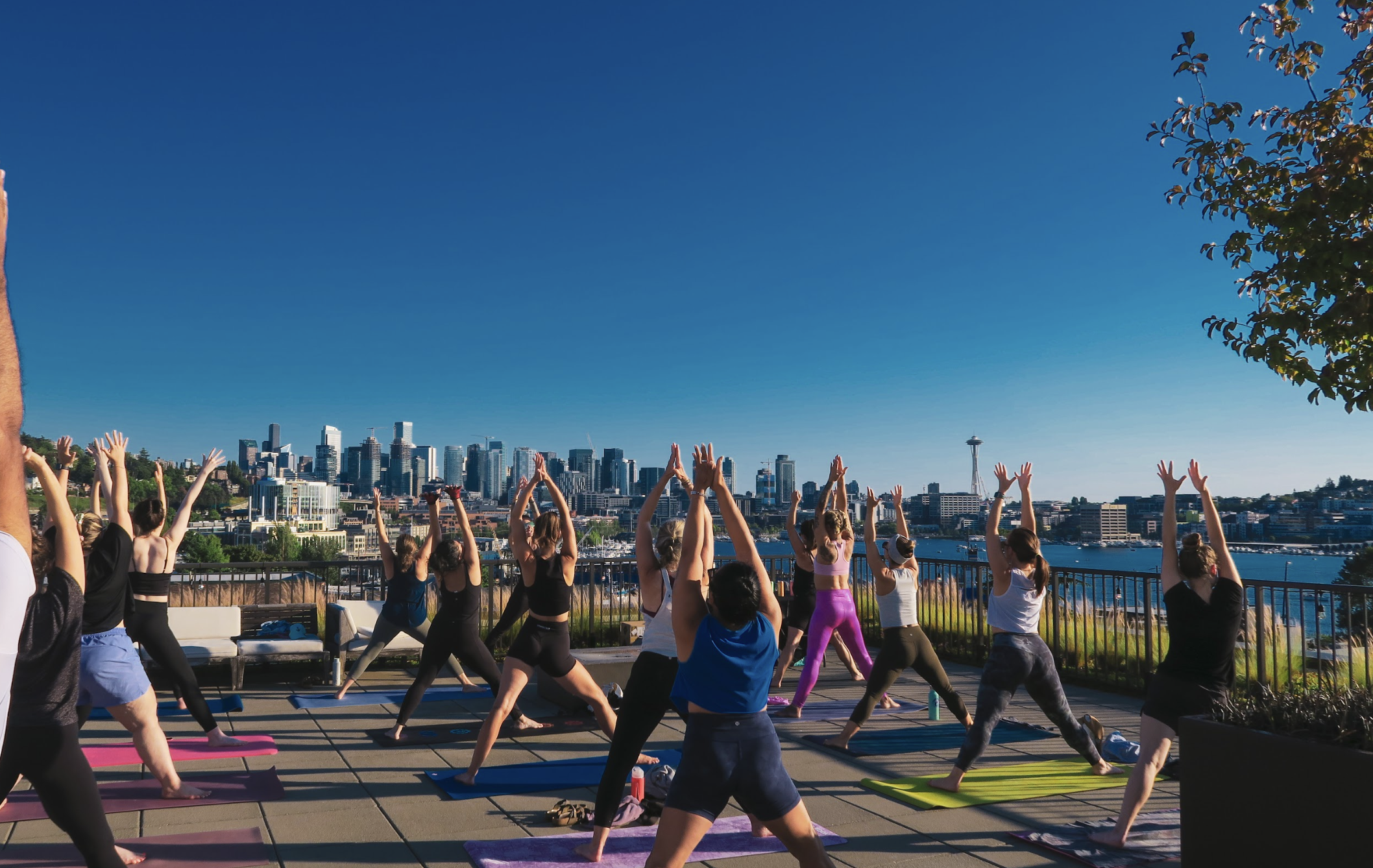 Rooftop Yoga + Non-Alcoholic Cocktails Overlooking Seattle - Datza